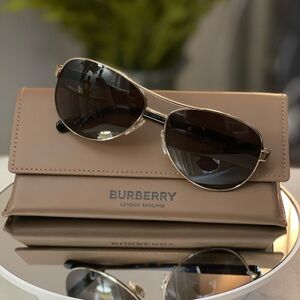BURBERRY London Aviator Sunglasses